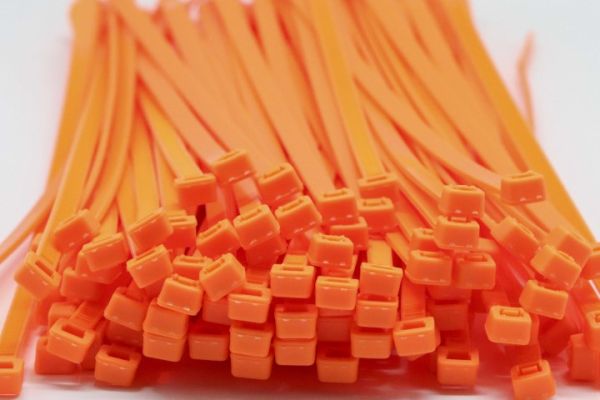 2.5mm x 200mm Orange Cable Ties 100pcs